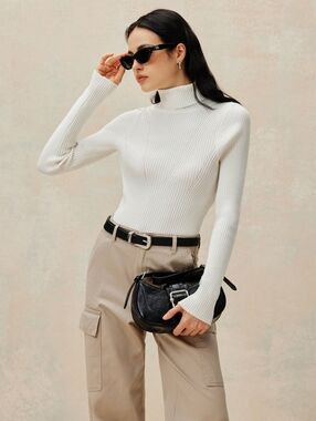 🆕️ Commense Open Back Knit Pullover